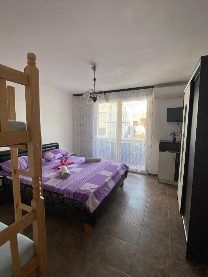 Villa Leona Palushaj Donji Stoj Extérieur photo