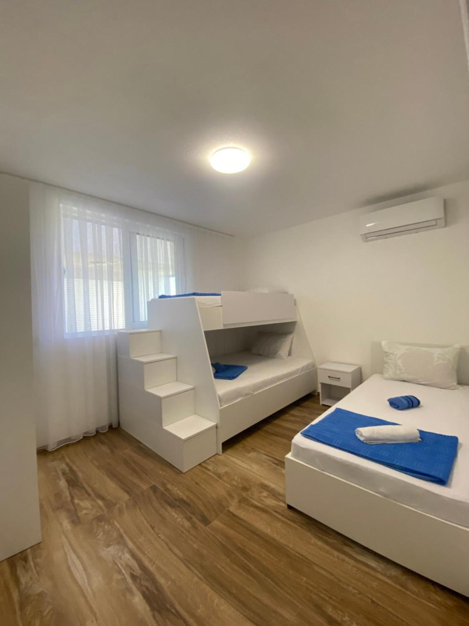 Villa Leona Palushaj Donji Stoj Extérieur photo